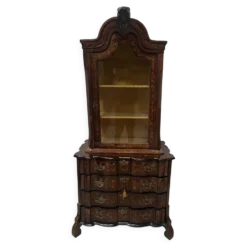 Vitrine Hollandaise en deux corps en bois marqueté