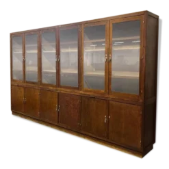 Vitrine industrielle XL vintage haute / armoire de laboratoire / armoire