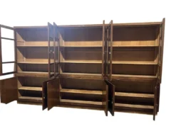 Vitrine industrielle XL vintage haute / armoire de laboratoire / armoire