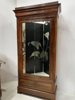 Vitrine Louis Philippe en acajou et placage d'acajou, XIX siècle