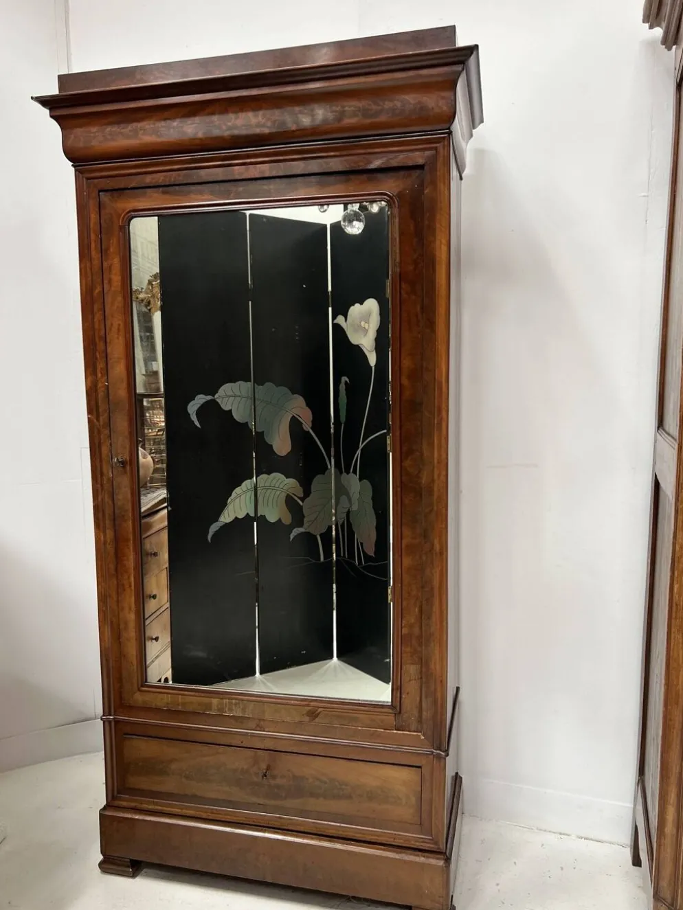 Vitrine Louis Philippe en acajou et placage d'acajou, XIX siècle