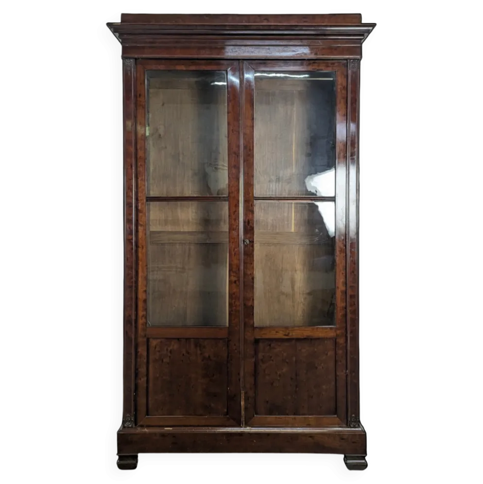 Vitrine Louis-Philippe en acajou à deux portes vitrées