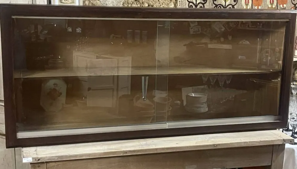 Vitrine murale année 1960