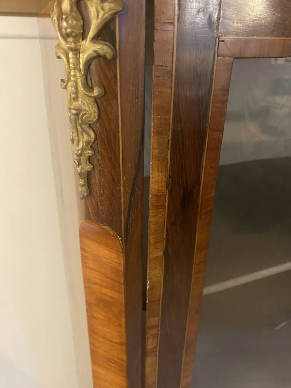 Vitrine Napoleon III de style Louis XV