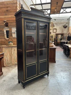 Vitrine Napoléon III