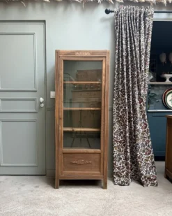 Vitrine parisienne Art Déco en chêne (rénovée)
