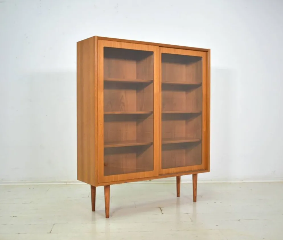 Vitrine par Poul Hundevad années 1960 en teck scandinave, haut meuble danois.