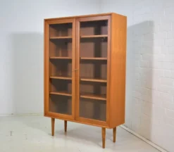 Vitrine par WK Möbel vitrine années 1970 en teck vintage