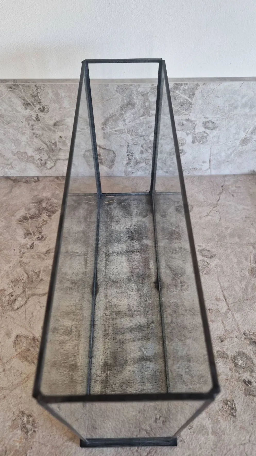 Vitrine, présentoir de table ancien en fer et verre