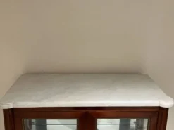 Vitrine style directoire