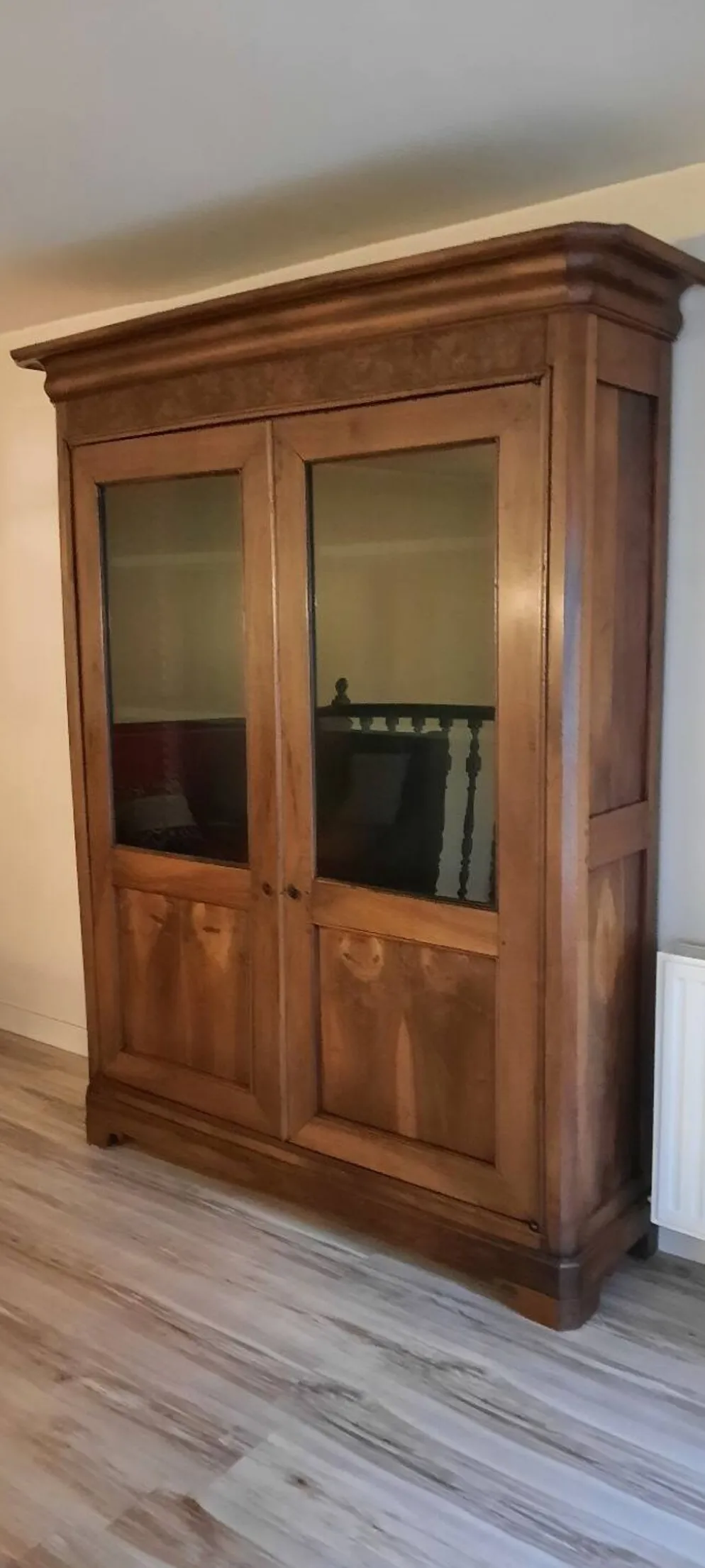 Vitrine style louis philippe