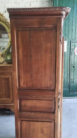 Vitrine style louis xv 1 porte en merisier