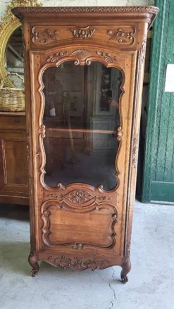 Vitrine style louis xv 1 porte en merisier