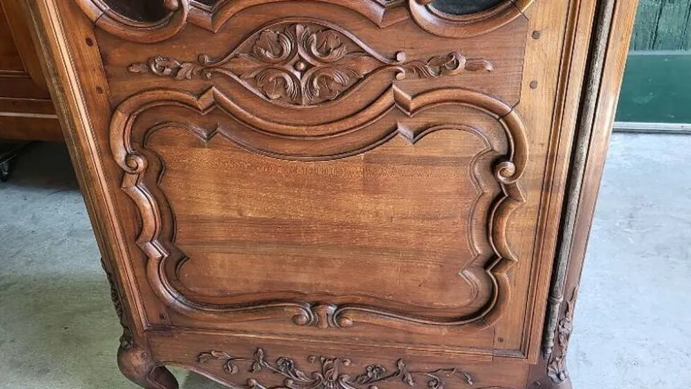 Vitrine style louis xv 1 porte en merisier