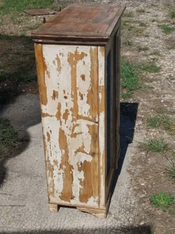 Vitrine à suspendre