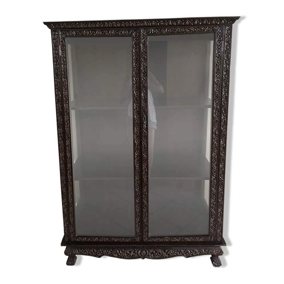 Vitrine trapèze thaïlandaise en bois massif sculpté