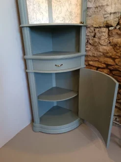 Vitrine vaisselier d'angle vert bronze