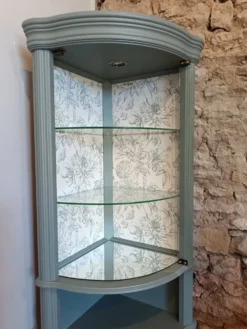 Vitrine vaisselier d'angle vert bronze