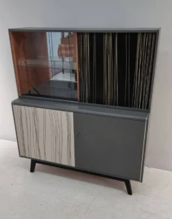 Vitrine vintage, années 1970