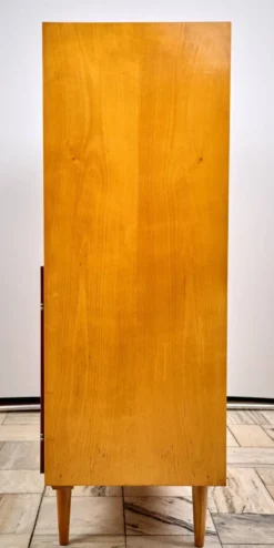 Vitrine vintage, années 1960, Tchécoslovaquie