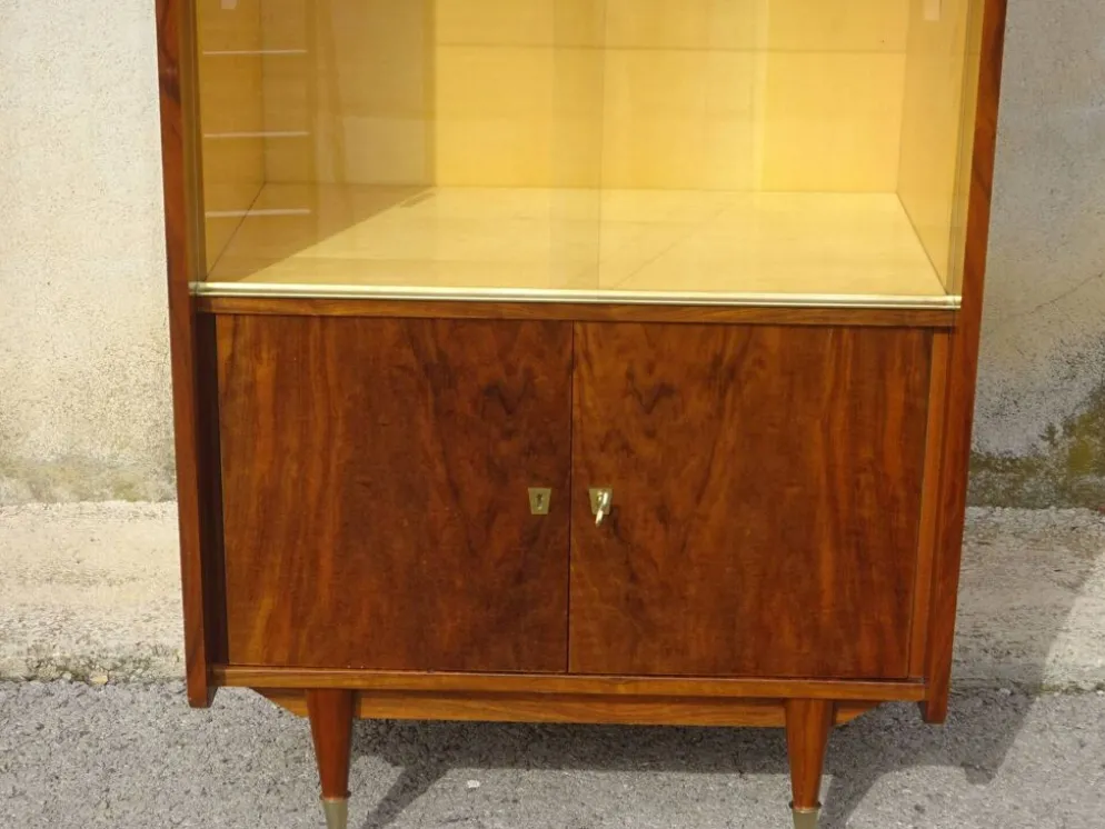Vitrine vintage de la maison Capelle (82)