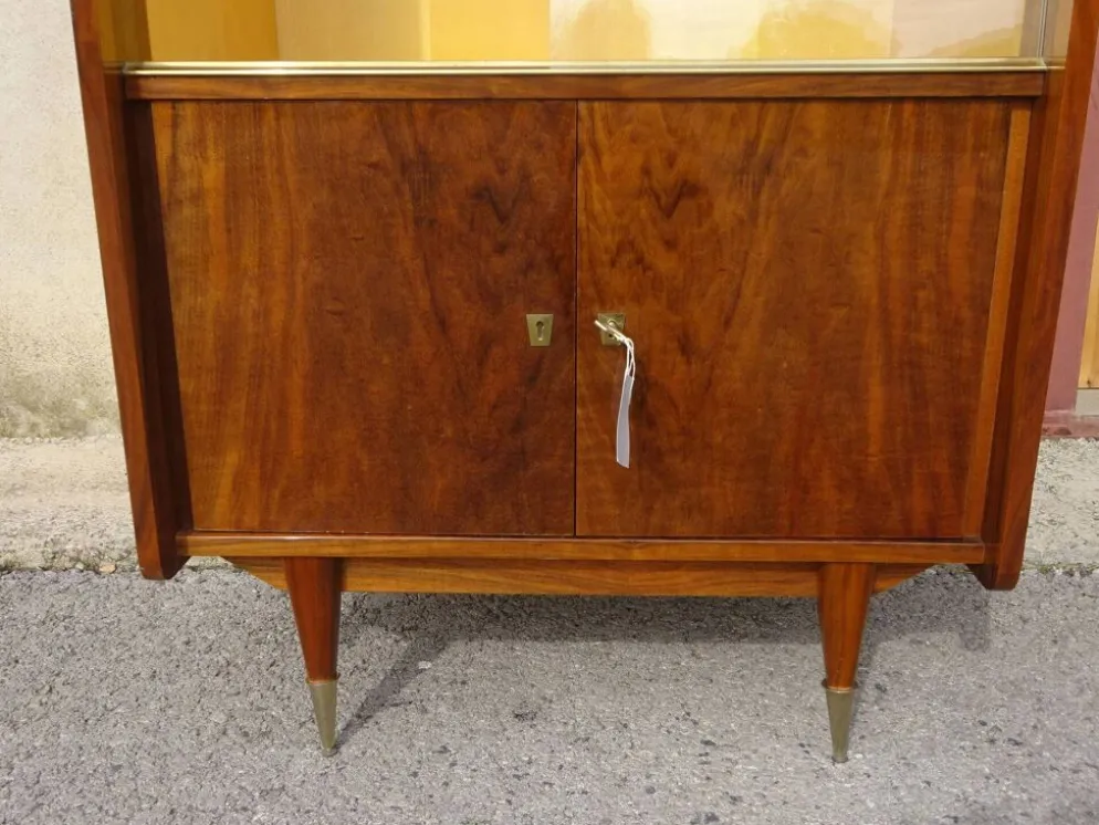 Vitrine vintage de la maison Capelle (82)