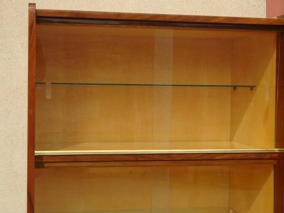 Vitrine vintage de la maison Capelle (82)