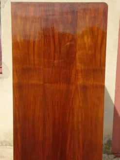Vitrine vintage de la maison Capelle (82)