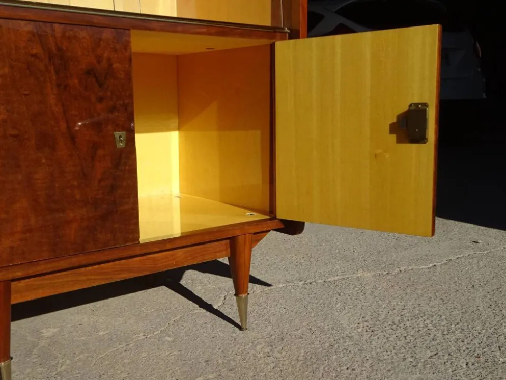 Vitrine vintage de la maison Capelle (82)