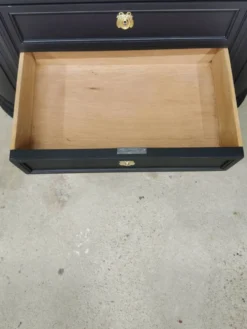 Vitrine vintage relookée