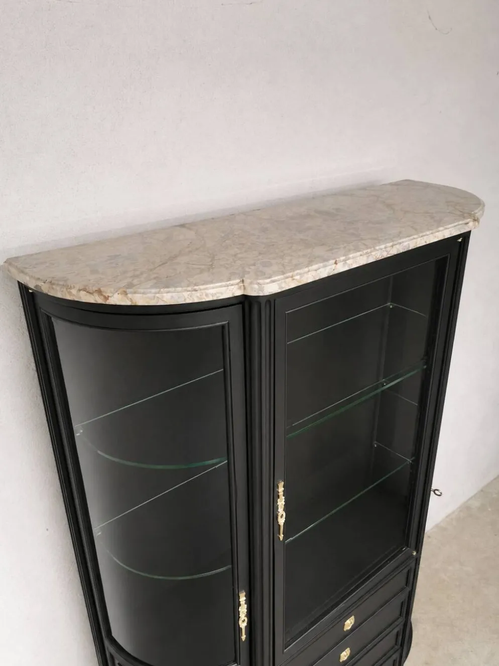 Vitrine vintage relookée