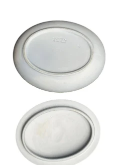 Wedgwood, bonbonnière jaspe bleu décor antique XXème
