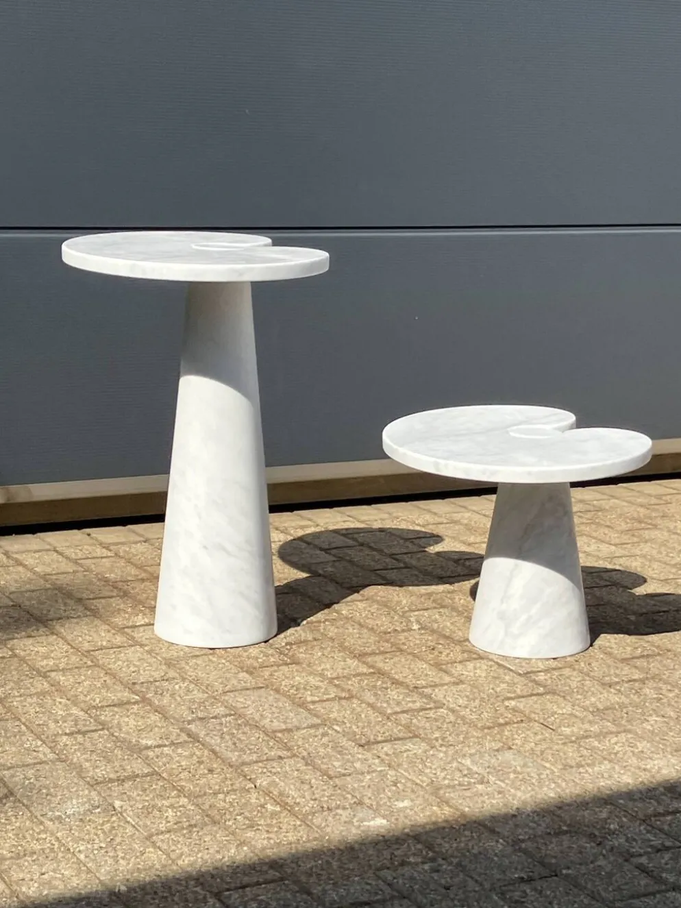 2x Eros Side table Angelo Mangiarotti Carrara marmer Nieuwstaat!